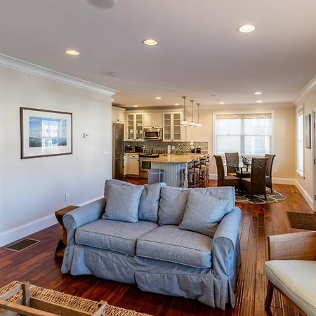 The Newport Lofts - 546 Thames Street Appartement Buitenkant foto