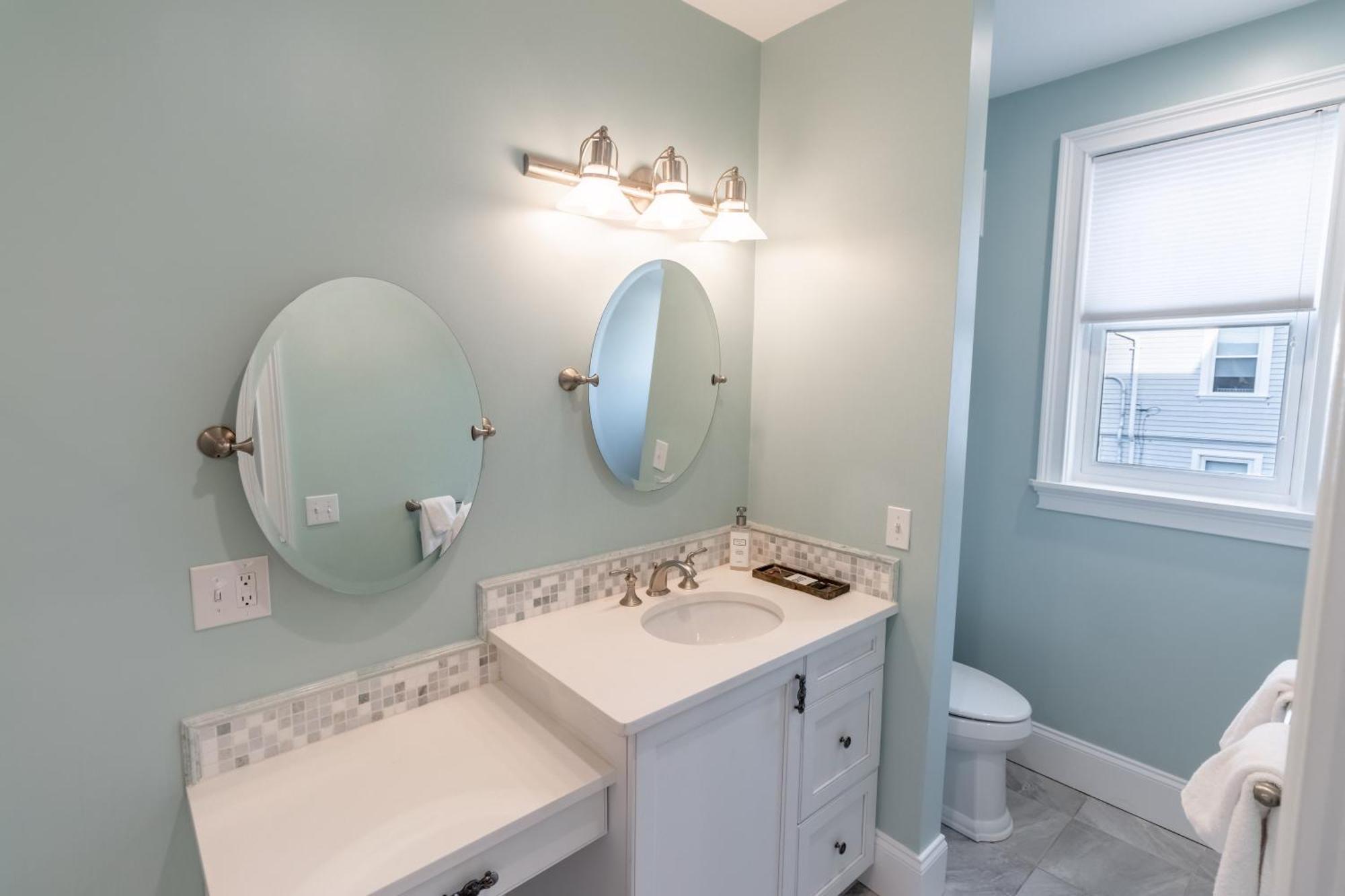 The Newport Lofts - 546 Thames Street Appartement Buitenkant foto