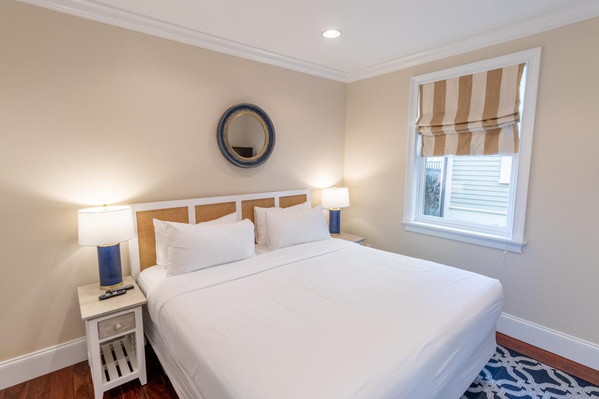The Newport Lofts - 546 Thames Street Appartement Buitenkant foto