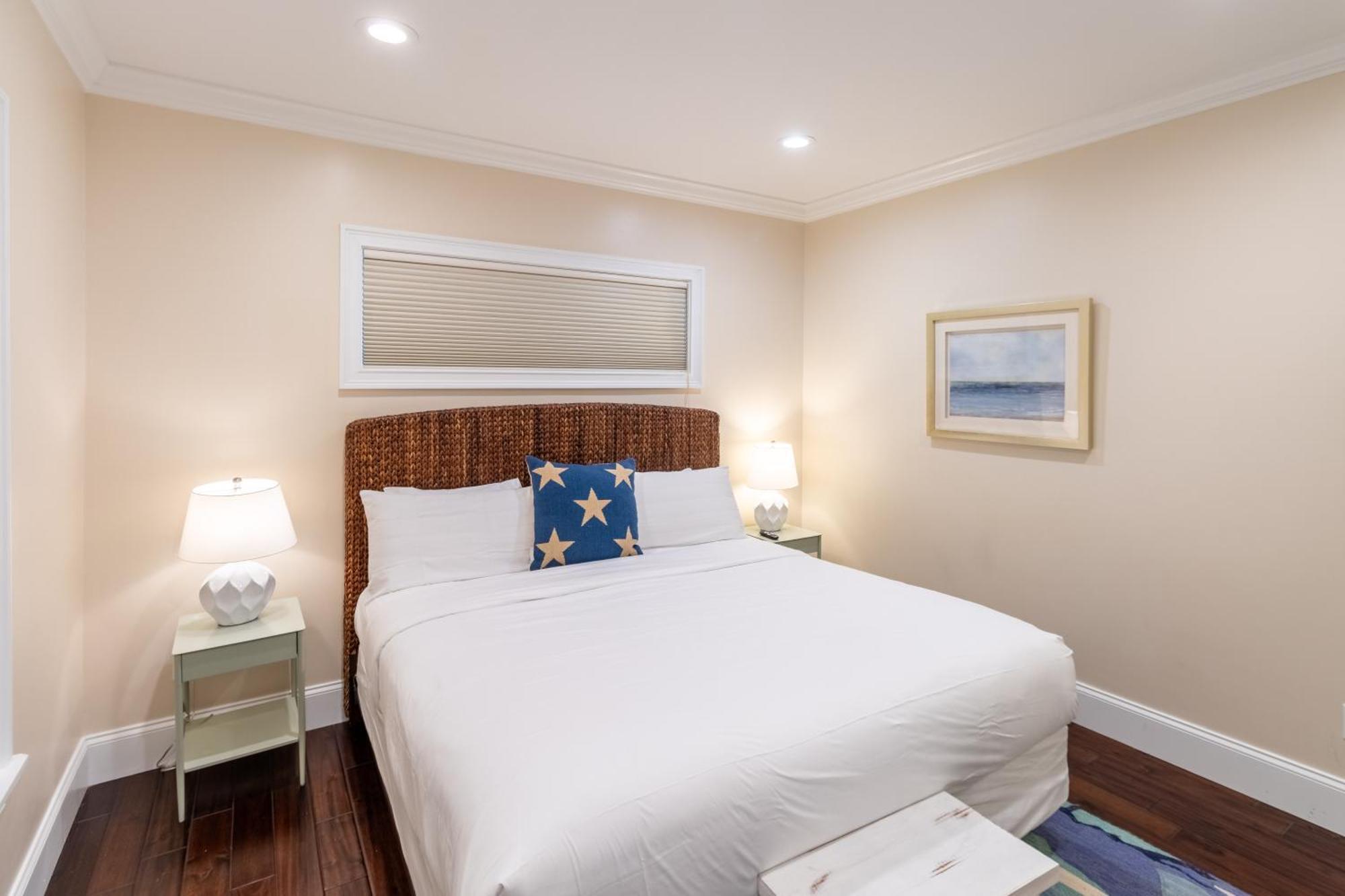 The Newport Lofts - 546 Thames Street Appartement Buitenkant foto