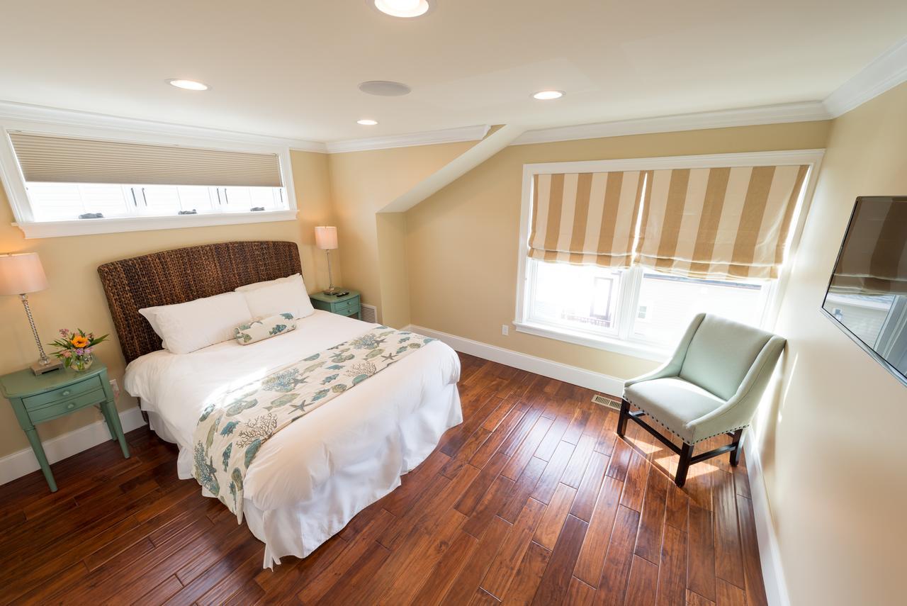 The Newport Lofts - 546 Thames Street Appartement Buitenkant foto