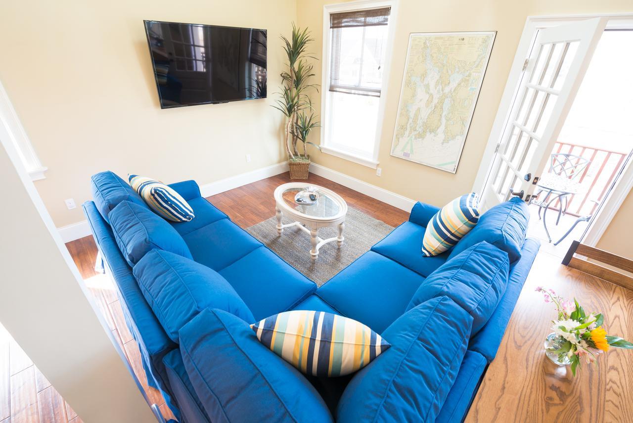 The Newport Lofts - 546 Thames Street Appartement Buitenkant foto